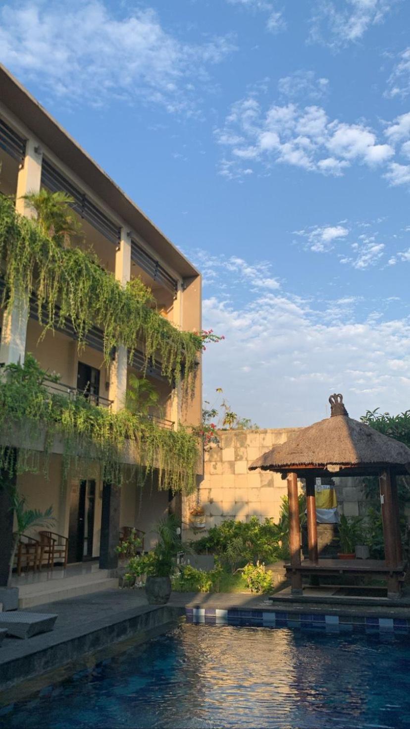 Mansu Hotel And Spa Legian Kuta  Exterior photo